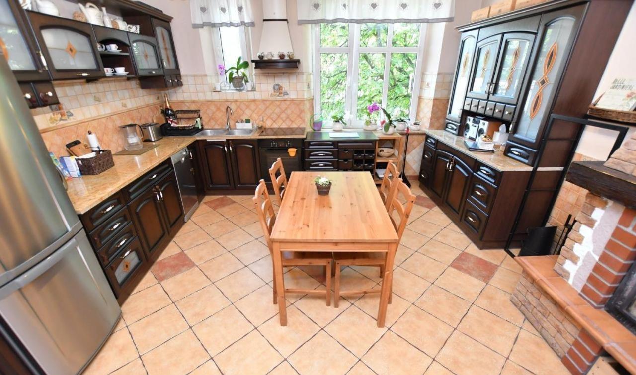 Apartament Pablo 75M2 W Centrum Tarnowskich Gor Tarnowskie Góry Kültér fotó