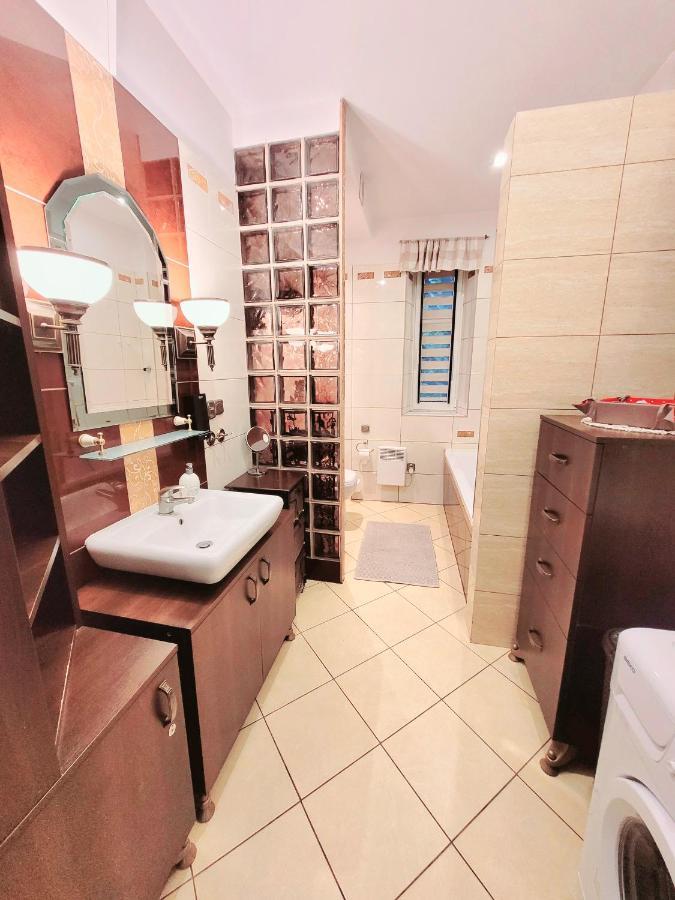 Apartament Pablo 75M2 W Centrum Tarnowskich Gor Tarnowskie Góry Kültér fotó